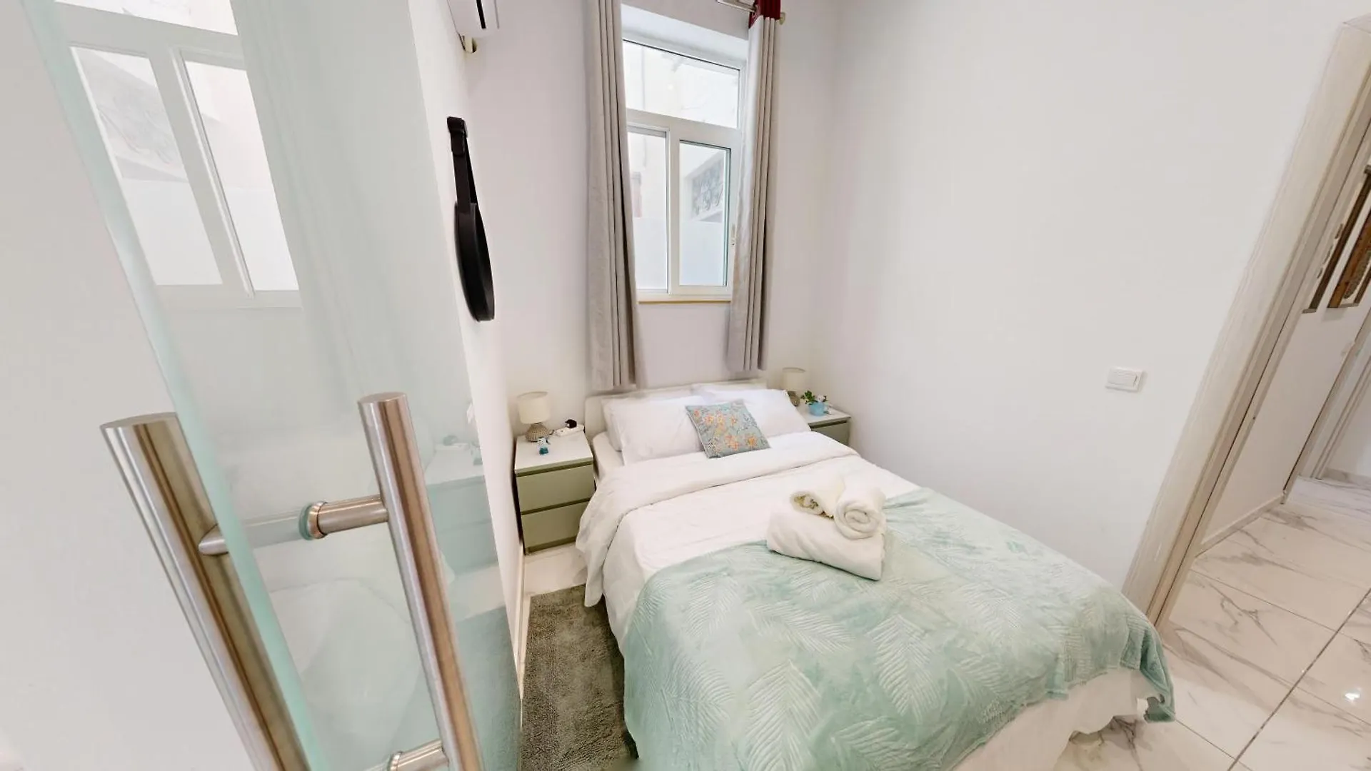 Cosy Seaside Apartment Steps Away From The Sea Gzira 0*,