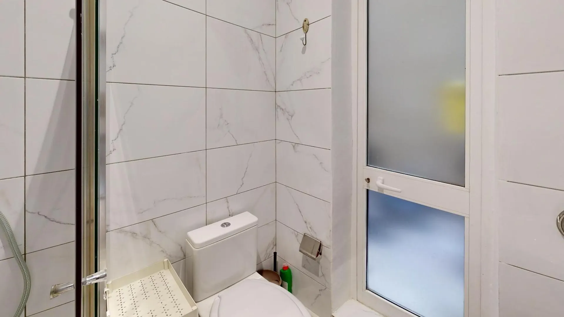 Cosy Seaside Apartment Steps Away From The Sea Gzira