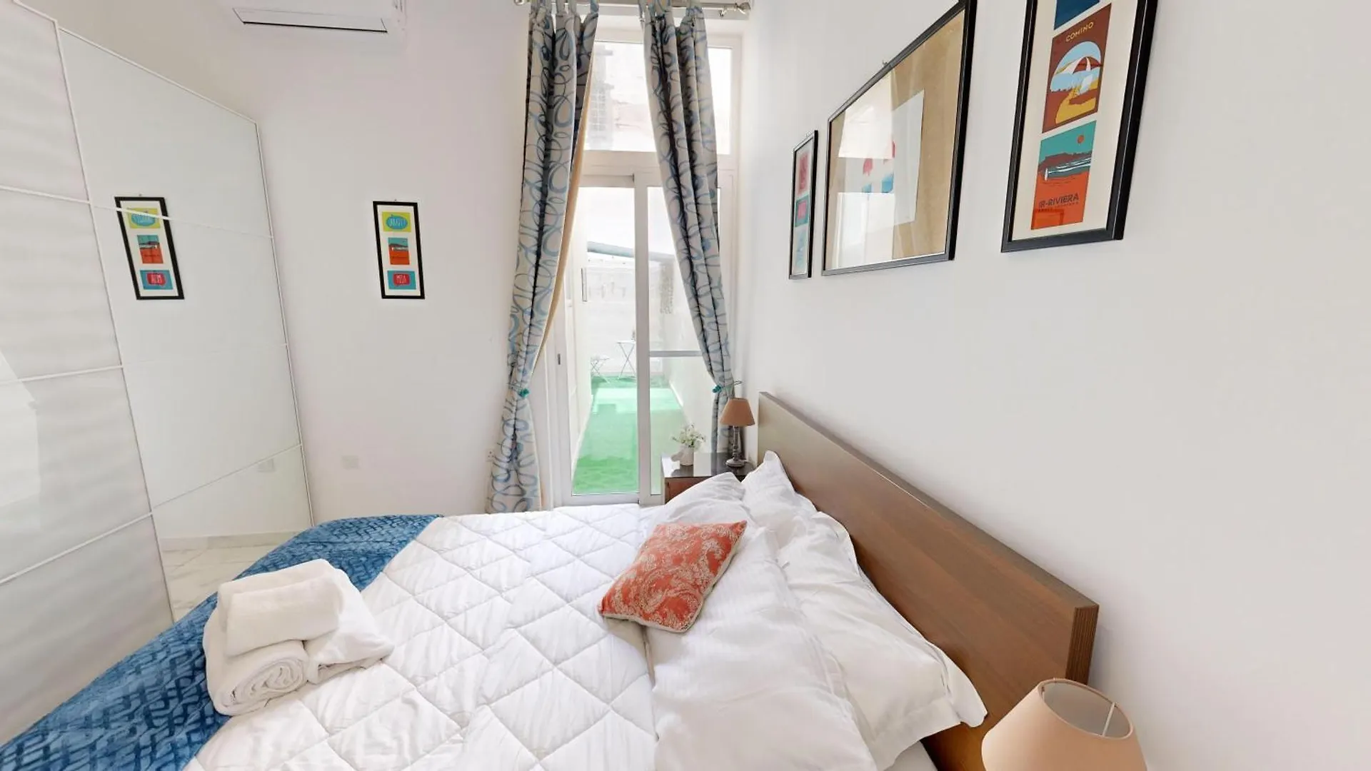 Cosy Seaside Apartment Steps Away From The Sea Gzira
